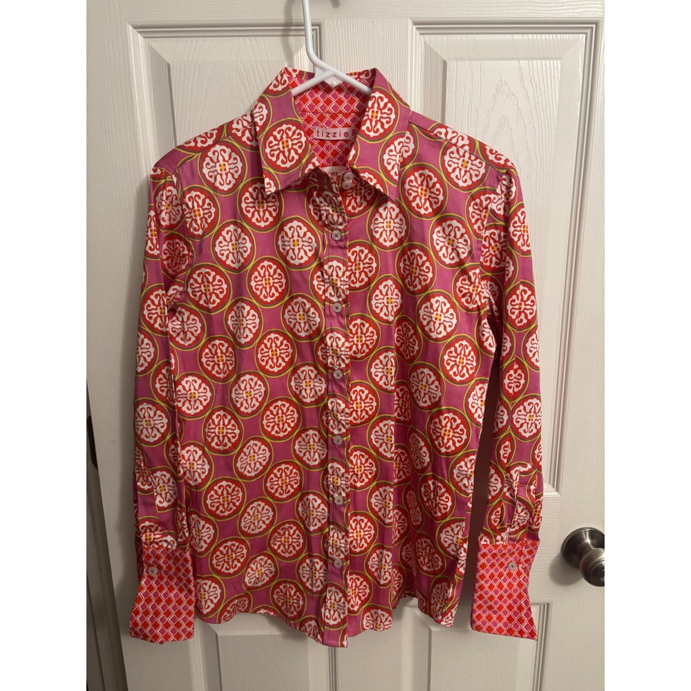 NEW Tizzie | Medallion Button Down Contrast Cuff Sz 8 Pink Orange